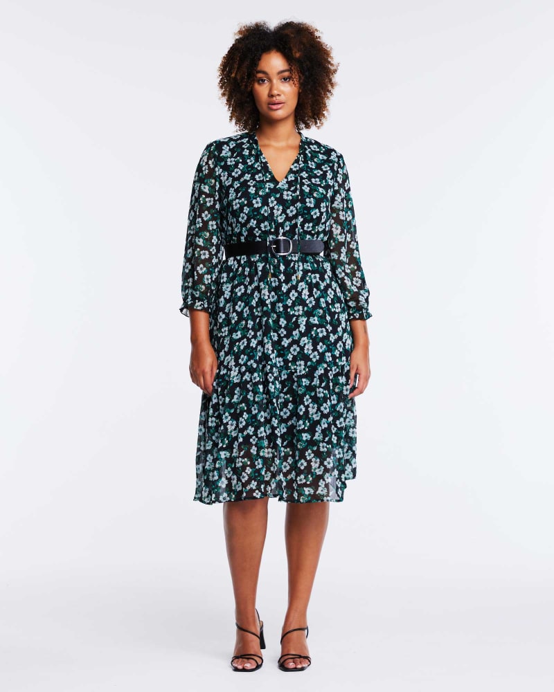 Front of a model wearing a size 18W Evergreen Garden Dress in Print by Estelle. | dia_product_style_image_id:315579